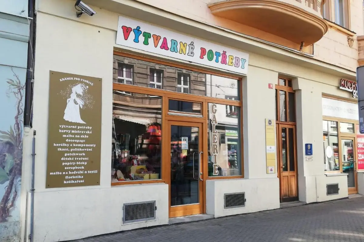 MarketArt u bílé paní
